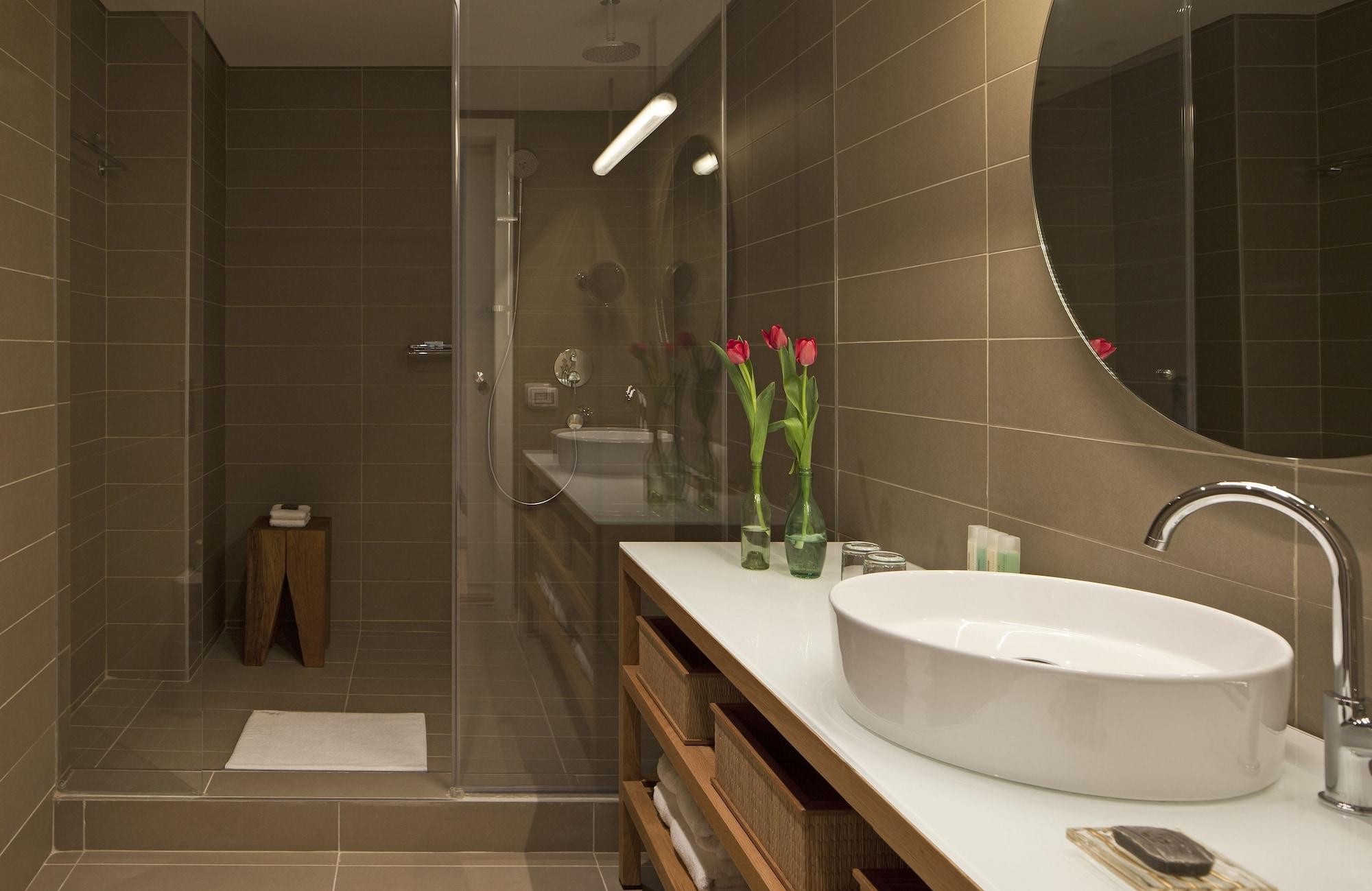 Mendeli Street Hotel By Prima Hotels - 18 Years Plus Tel Aviv Bagian luar foto