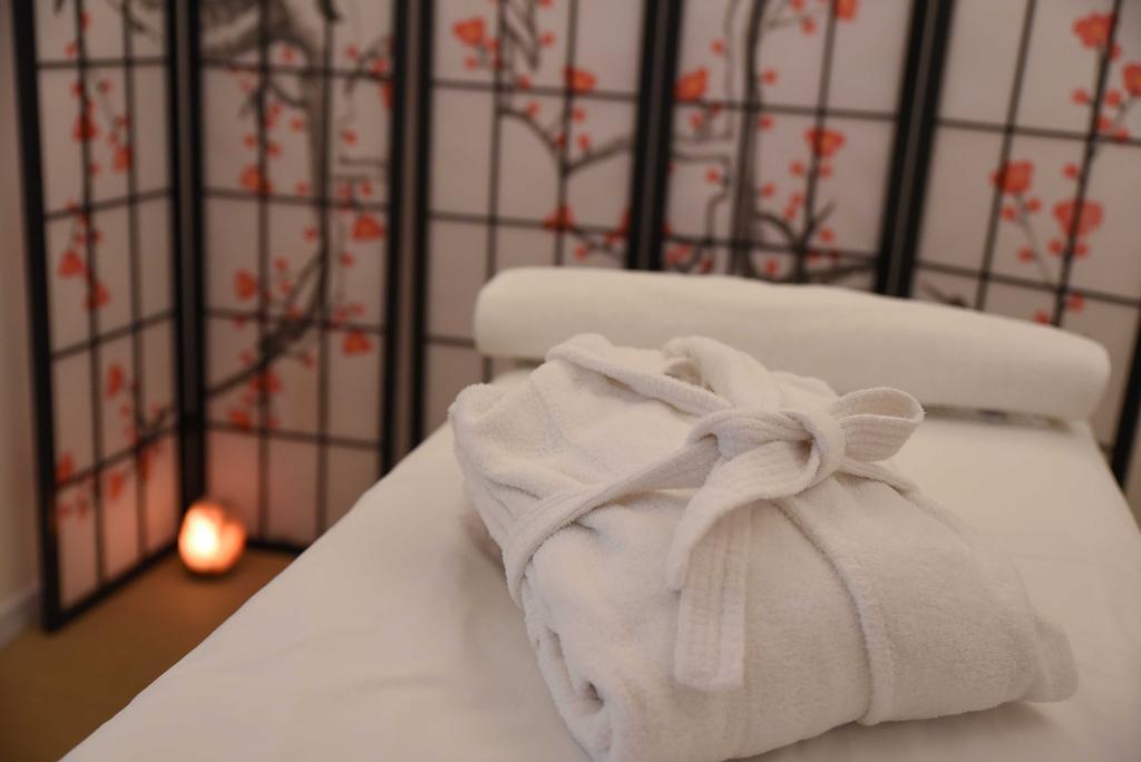 Mendeli Street Hotel By Prima Hotels - 18 Years Plus Tel Aviv Bagian luar foto